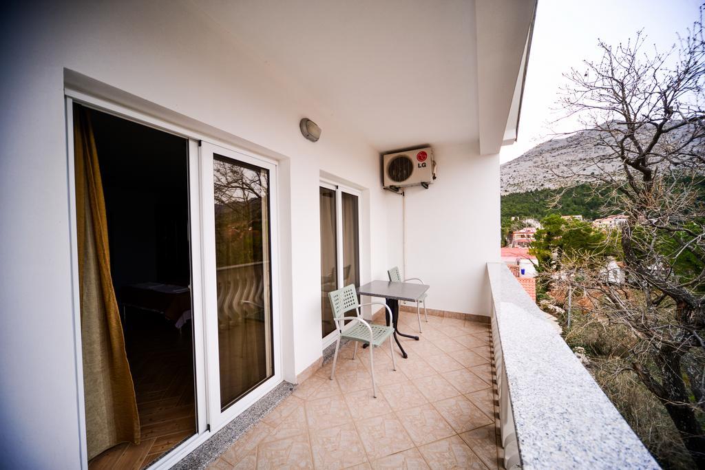 Apartments Dalmacija ستاريغغاد باكلينتسا الغرفة الصورة